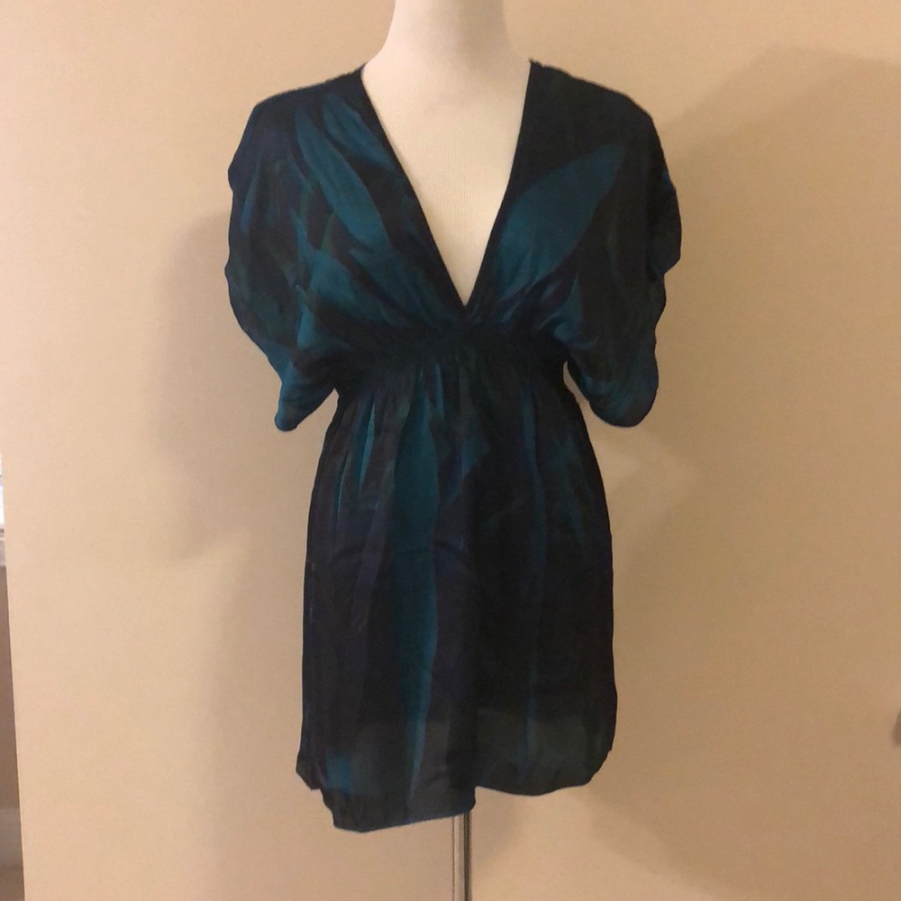 Forever21 Low V neck tunic